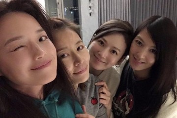 台湾四美合体照素颜出镜的她们年纪成谜仍是如少女一般