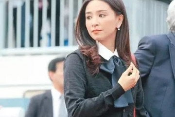 容貌30年无变化人送称谓美魔女仍是港姐史上第一个三冠王